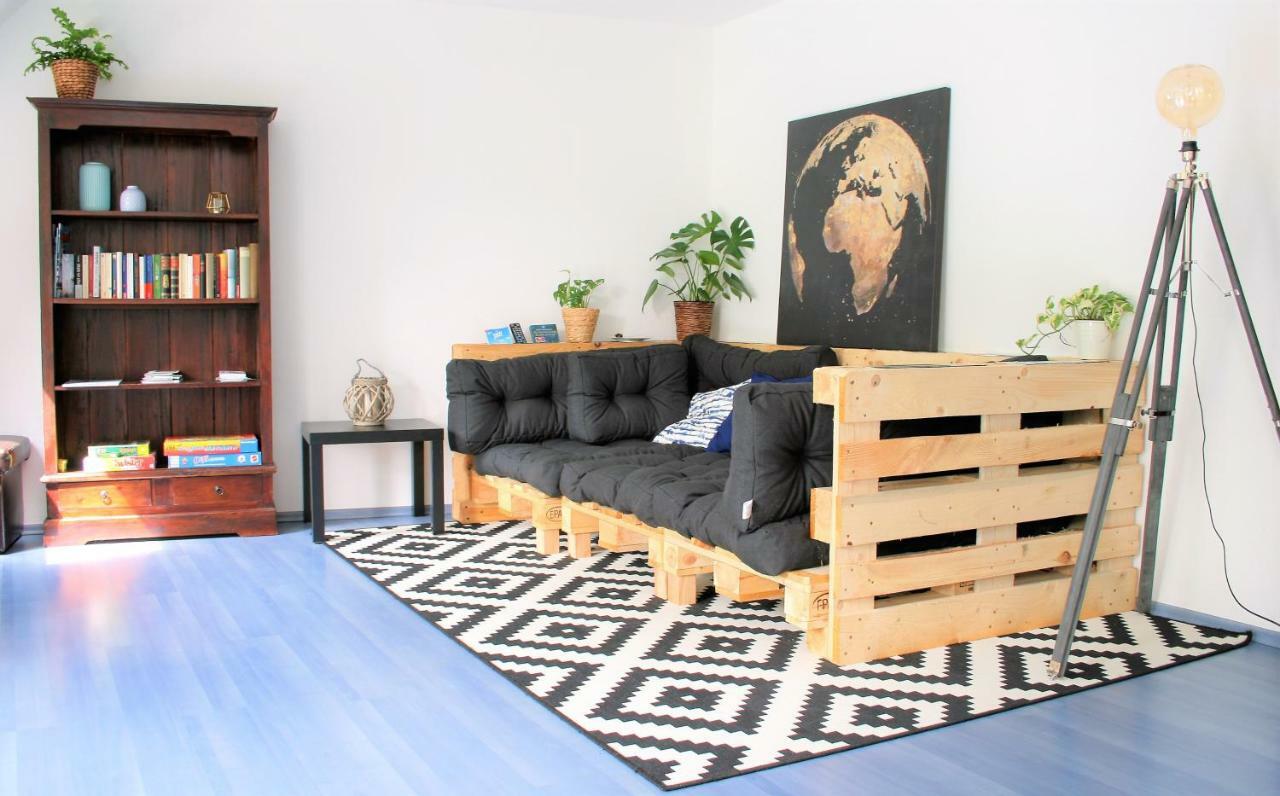 Zentrale Ferienwohnung Anker Im Sonnenblumenhaus Фленсбург Экстерьер фото